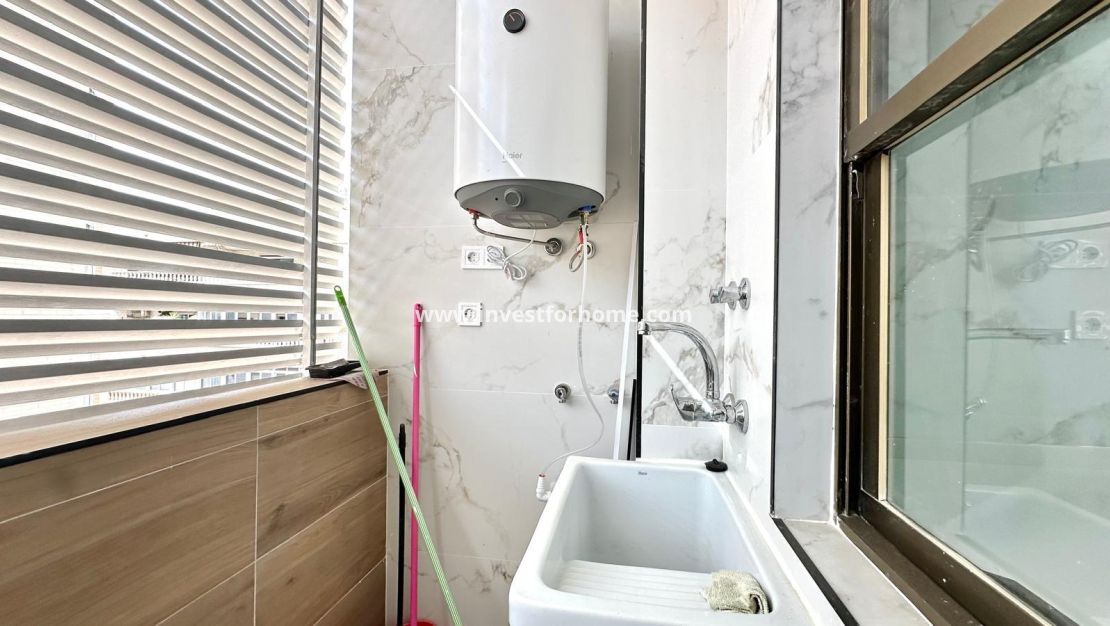 Reventa - Apartamento - Torrevieja - Centro