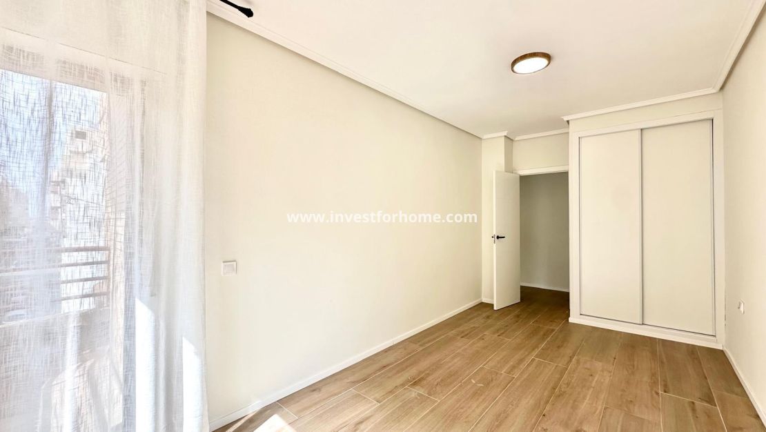 Reventa - Apartamento - Torrevieja - Centro