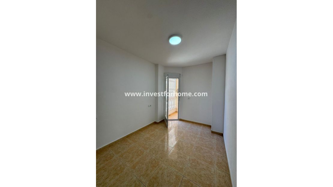 Reventa - Apartamento - Torrevieja - Centro