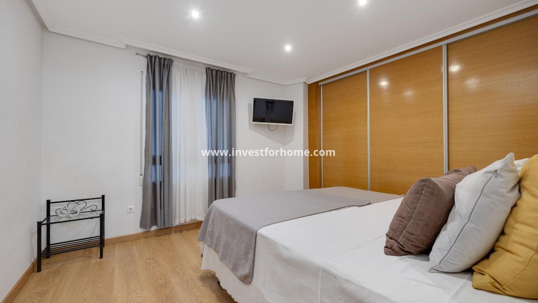 Reventa - Apartamento - Torrevieja - Centro