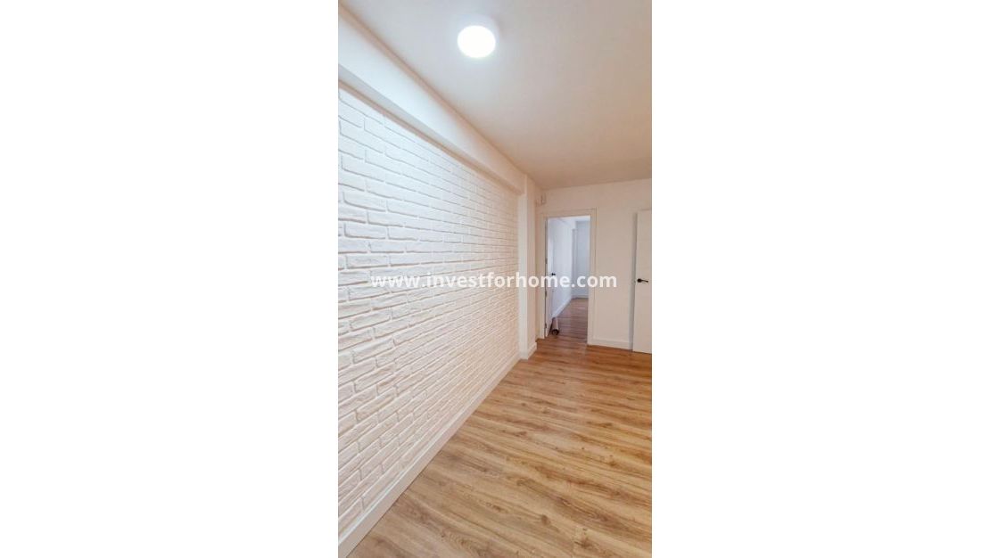 Reventa - Apartamento - Torrevieja - Centro