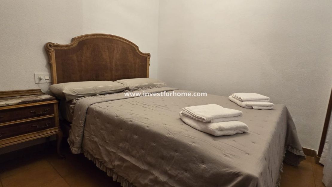 Reventa - Apartamento - Torrevieja - Centro