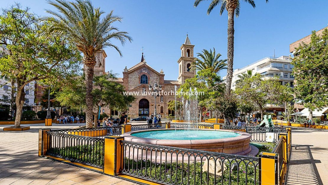 Reventa - Apartamento - Torrevieja - Centro