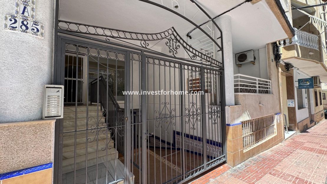 Reventa - Apartamento - Torrevieja - Centro