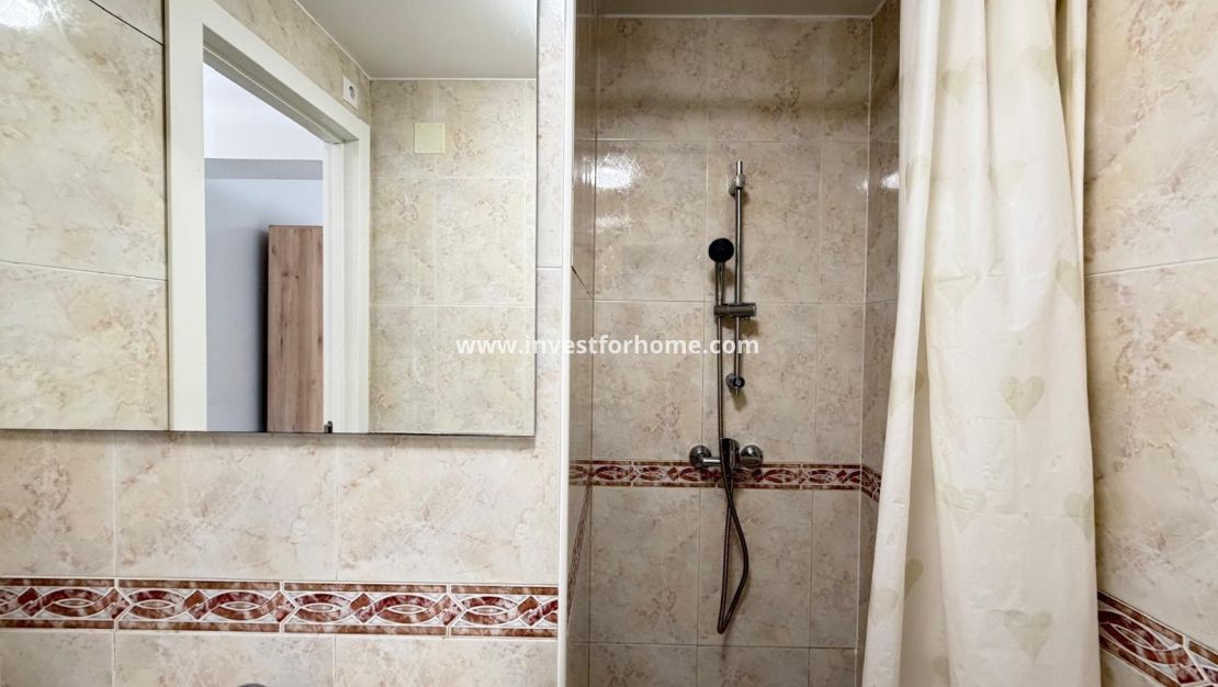 Reventa - Apartamento - Torrevieja - Centro