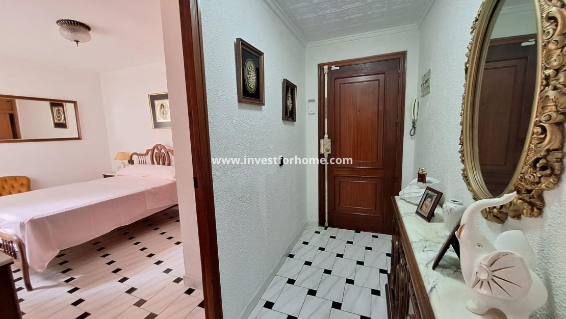 Reventa - Apartamento - Torrevieja - Centro