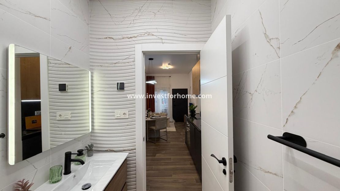 Reventa - Apartamento - Torrevieja - Centro