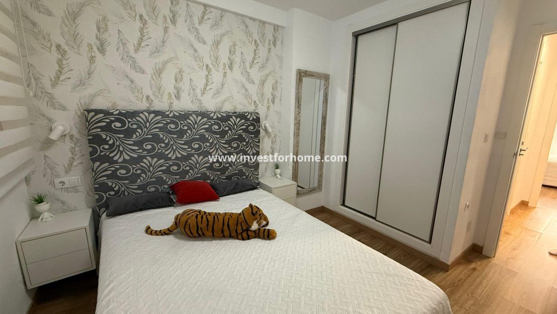 Reventa - Apartamento - Torrevieja - Centro