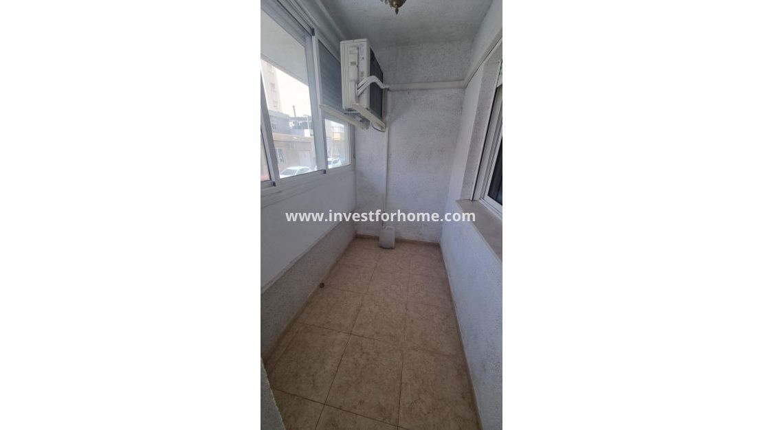 Reventa - Apartamento - Torrevieja - Centro