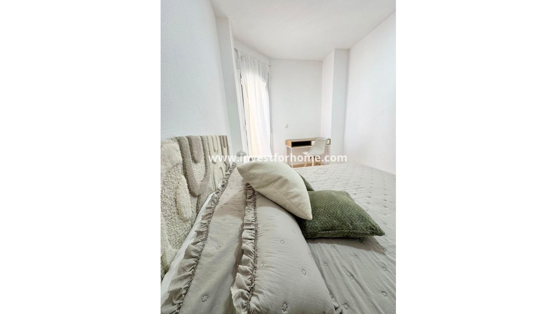 Reventa - Apartamento - Torrevieja - Centro