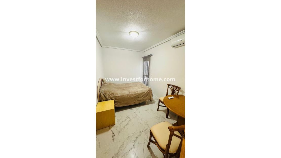 Reventa - Apartamento - Torrevieja - Centro