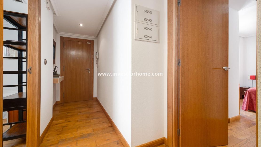Reventa - Apartamento - Torrevieja - Centro