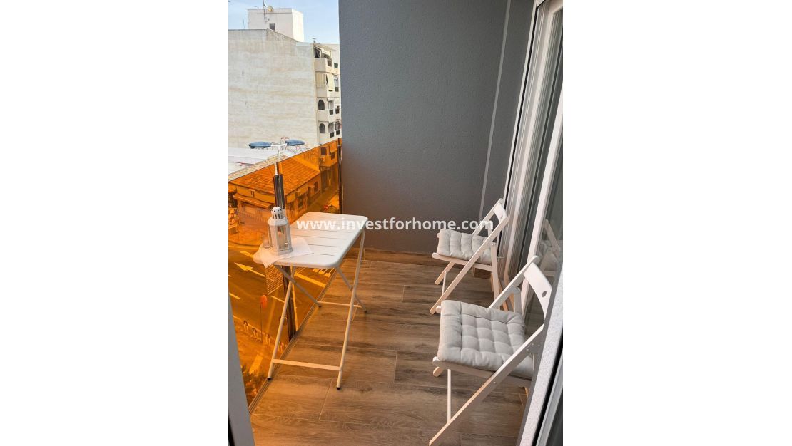 Reventa - Apartamento - Torrevieja - Centro