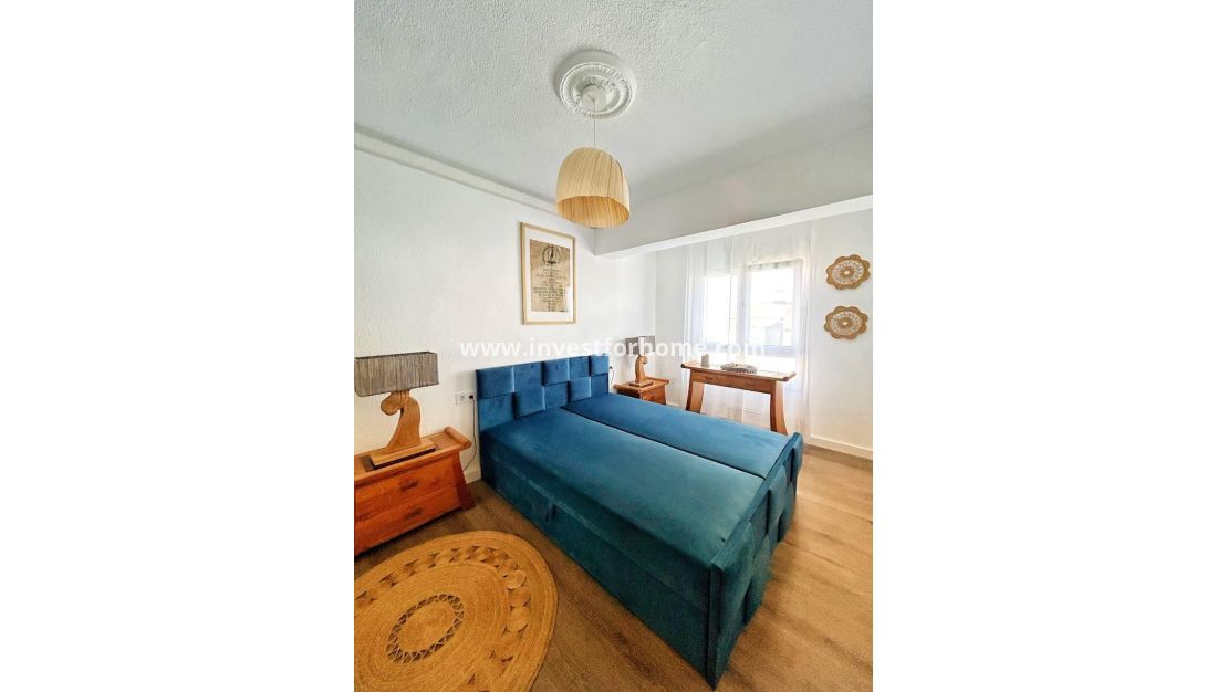 Reventa - Apartamento - Torrevieja - Centro