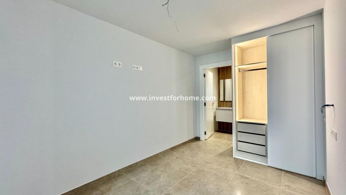 Reventa - Apartamento - Torrevieja - Centro