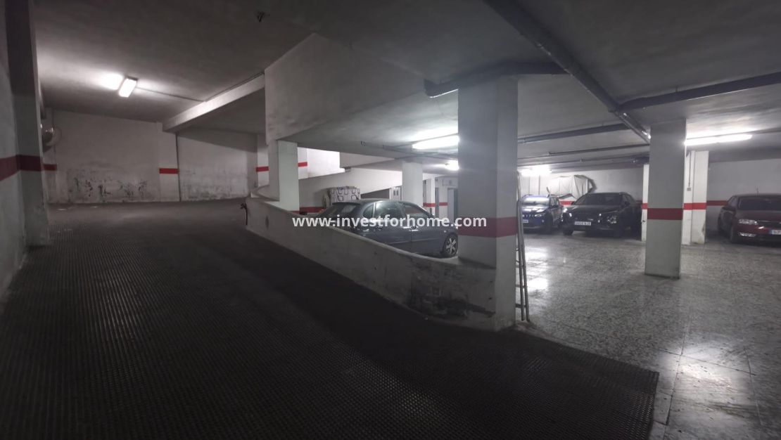 Reventa - Apartamento - Torrevieja - Centro