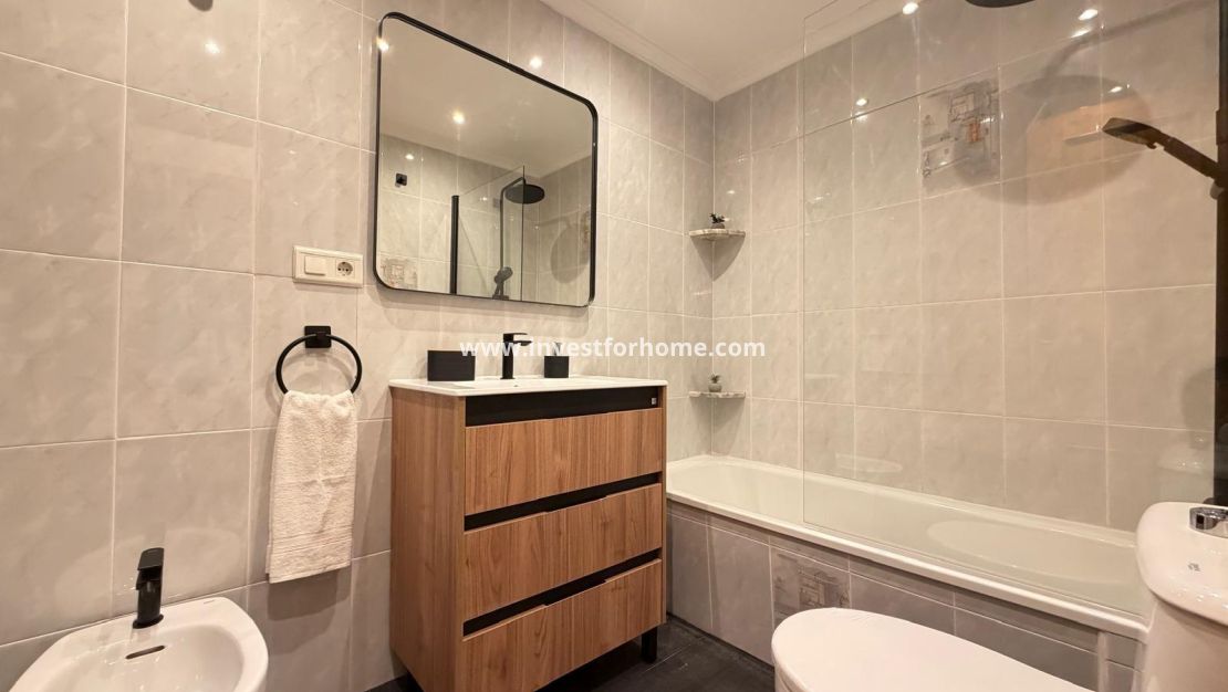 Reventa - Apartamento - Torrevieja - Centro