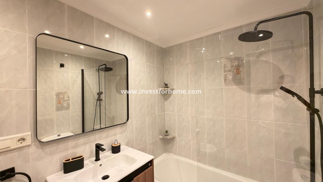Reventa - Apartamento - Torrevieja - Centro
