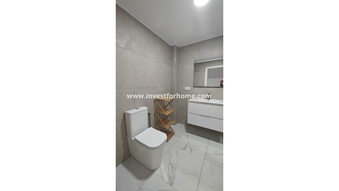 Reventa - Apartamento - Torrevieja - Centro