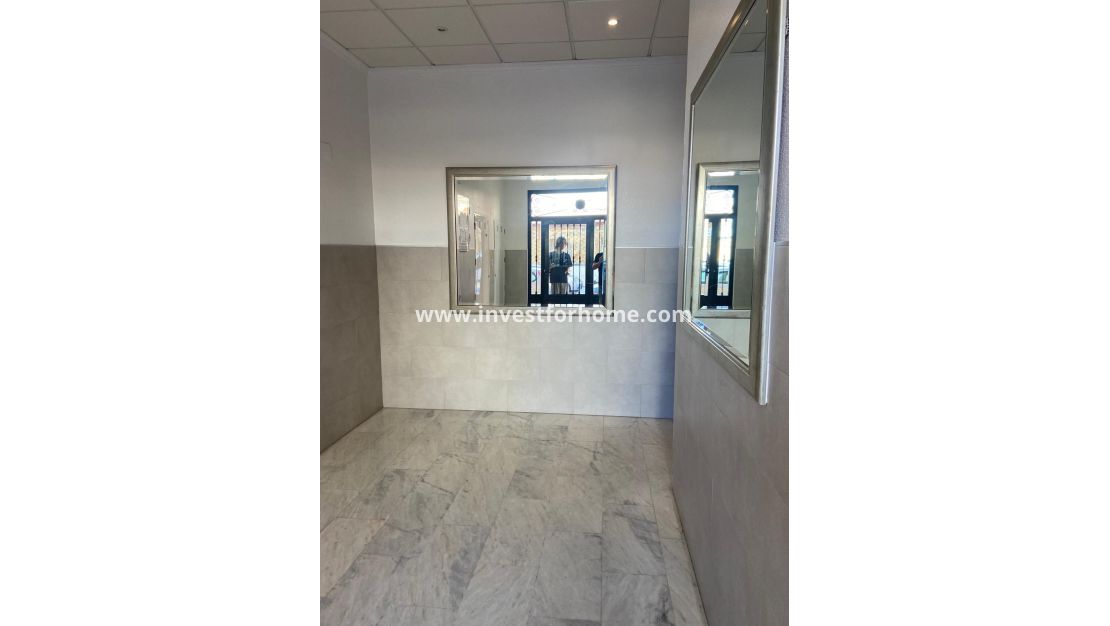 Reventa - Apartamento - Torrevieja - Costa Blanca