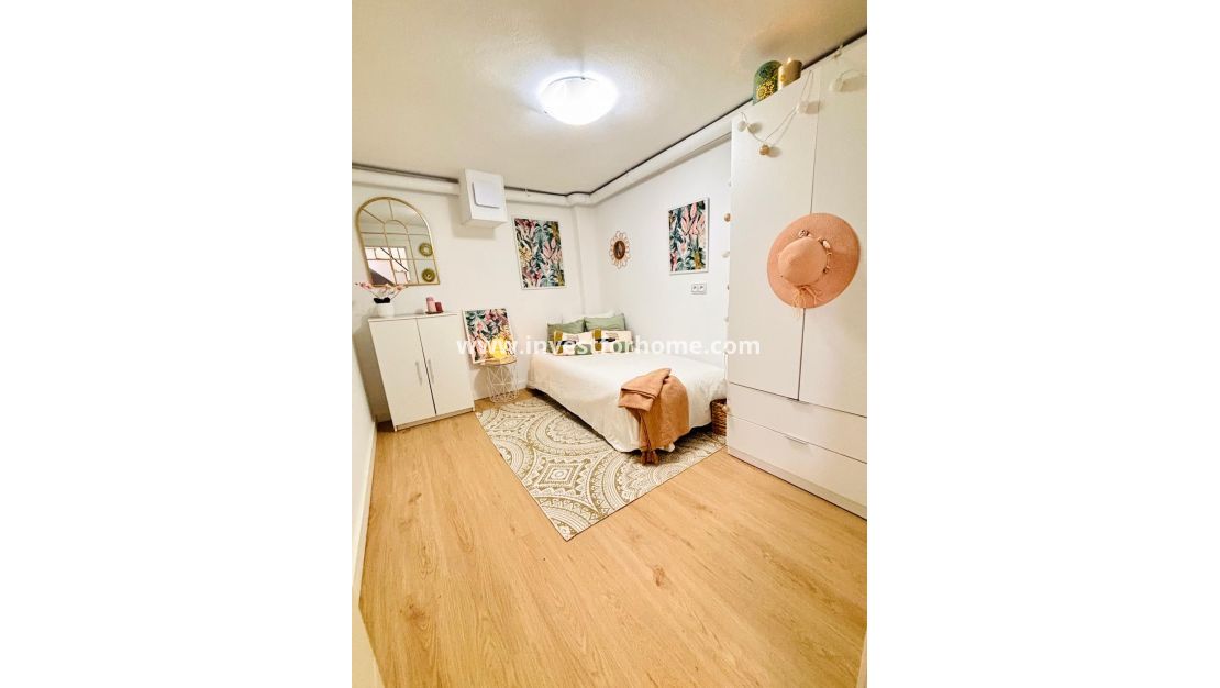 Reventa - Apartamento - Torrevieja - Costa Blanca