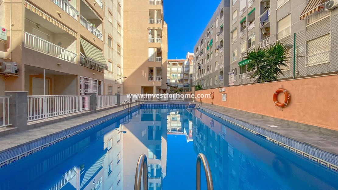 Reventa - Apartamento - Torrevieja - El Acequión - Los Náufragos