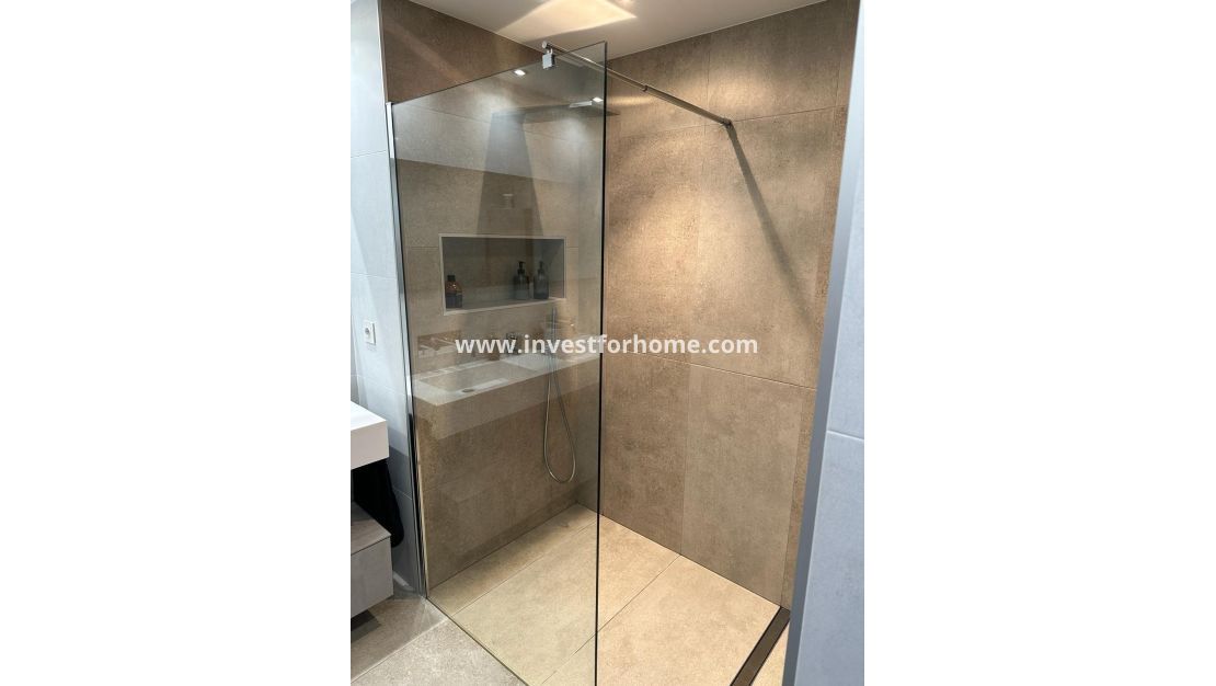 Reventa - Apartamento - Torrevieja - El Acequión - Los Náufragos