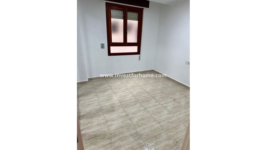 Reventa - Apartamento - Torrevieja - El Acequión - Los Náufragos