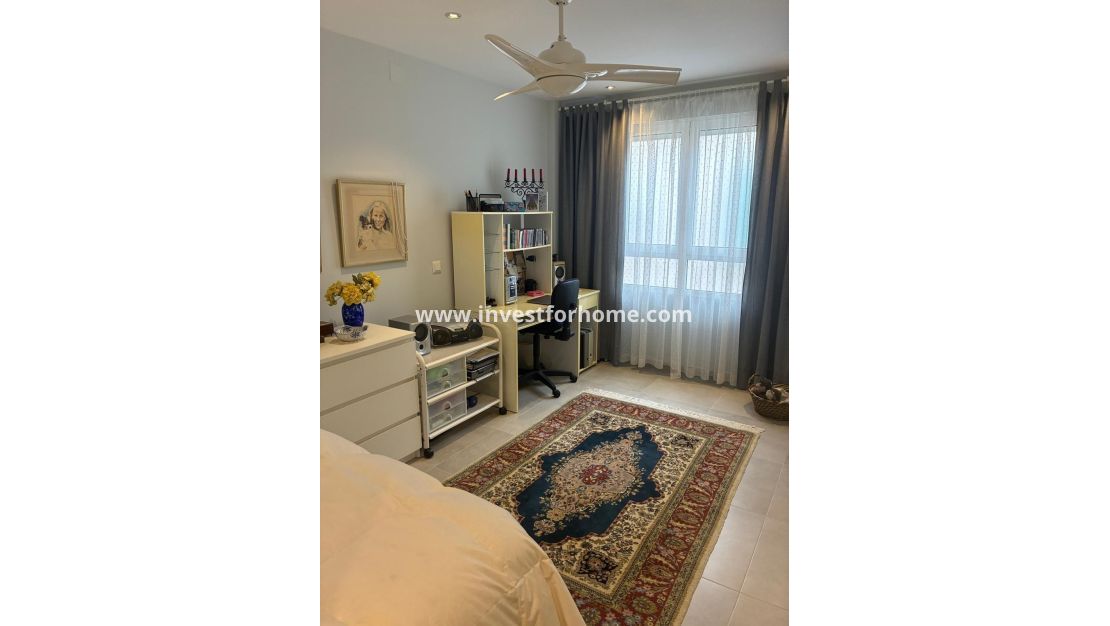 Reventa - Apartamento - Torrevieja - El Acequión - Los Náufragos