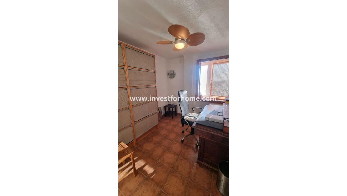 Reventa - Apartamento - Torrevieja - El Acequión - Los Náufragos