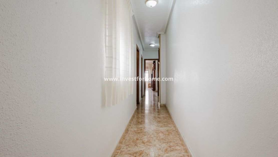 Reventa - Apartamento - Torrevieja - El Acequión - Los Náufragos