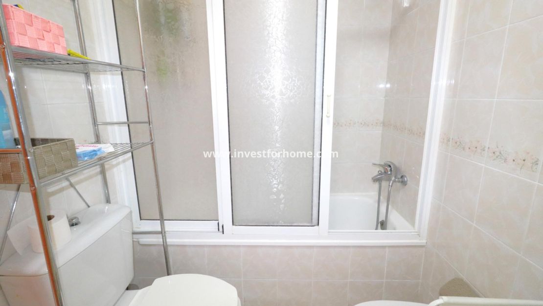 Reventa - Apartamento - Torrevieja - El Acequión - Los Náufragos