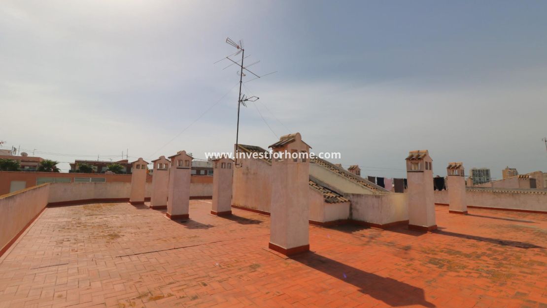 Reventa - Apartamento - Torrevieja - El Acequión - Los Náufragos