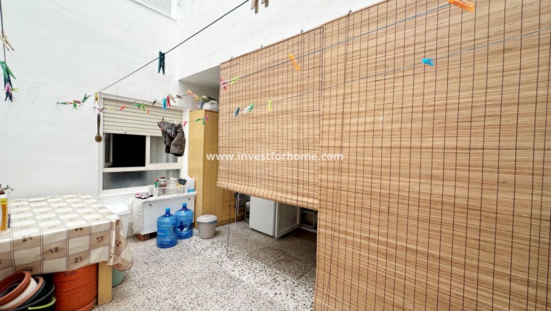 Reventa - Apartamento - Torrevieja - El Acequión - Los Náufragos