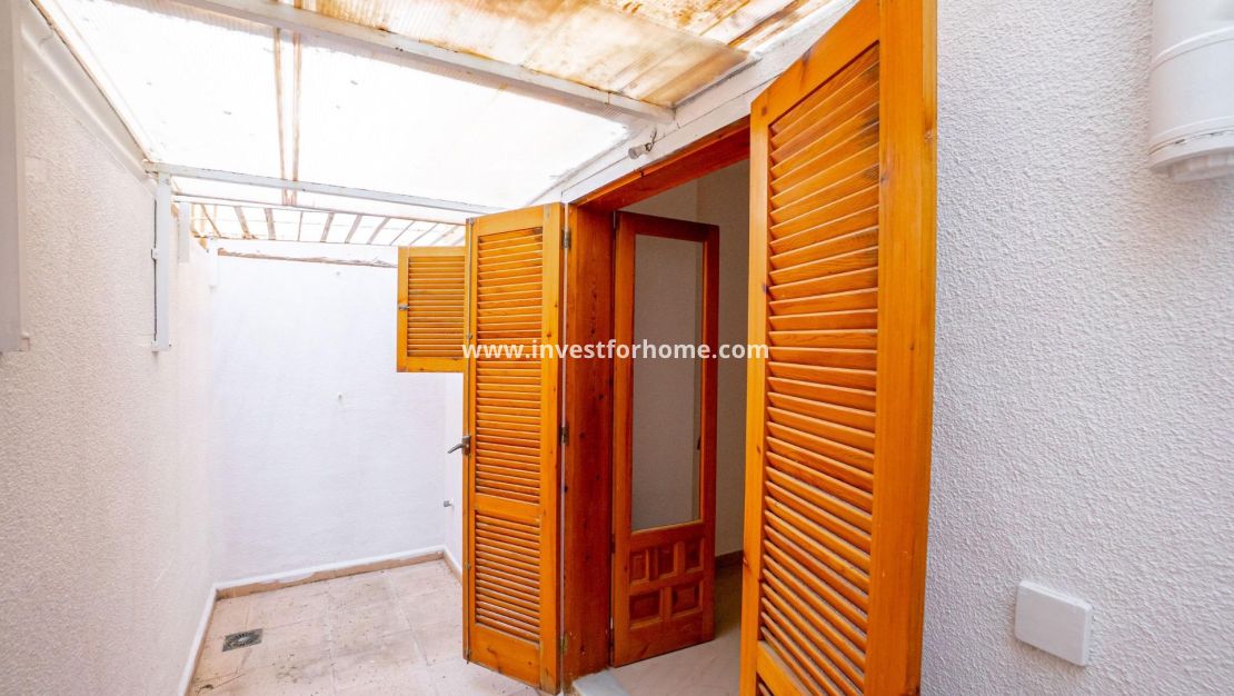 Reventa - Apartamento - Torrevieja - El Chaparral