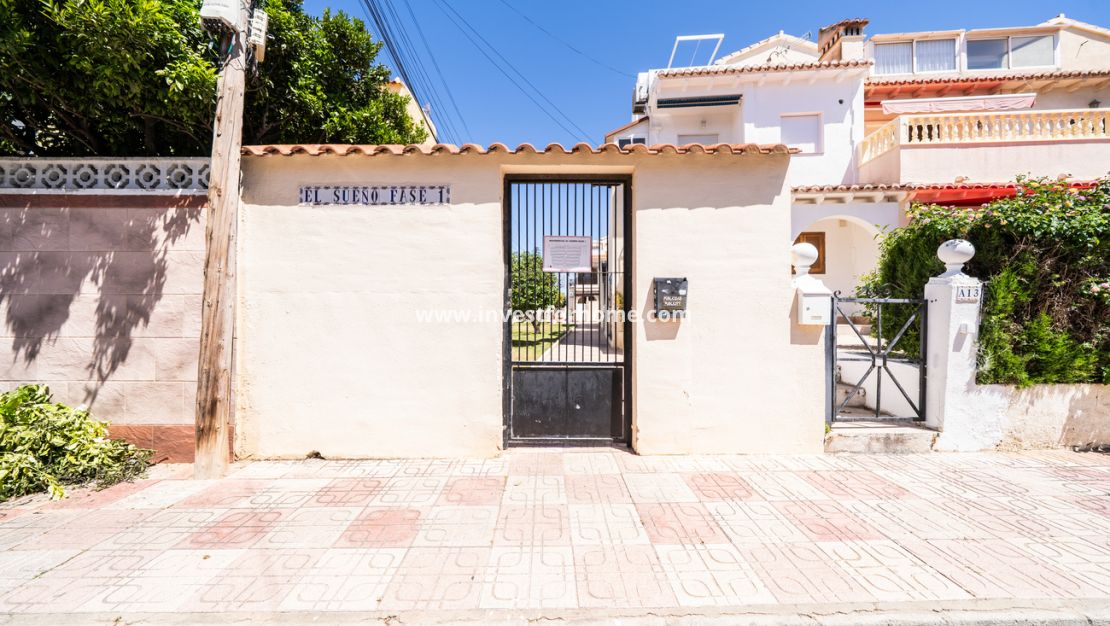 Reventa - Apartamento - Torrevieja - El Chaparral