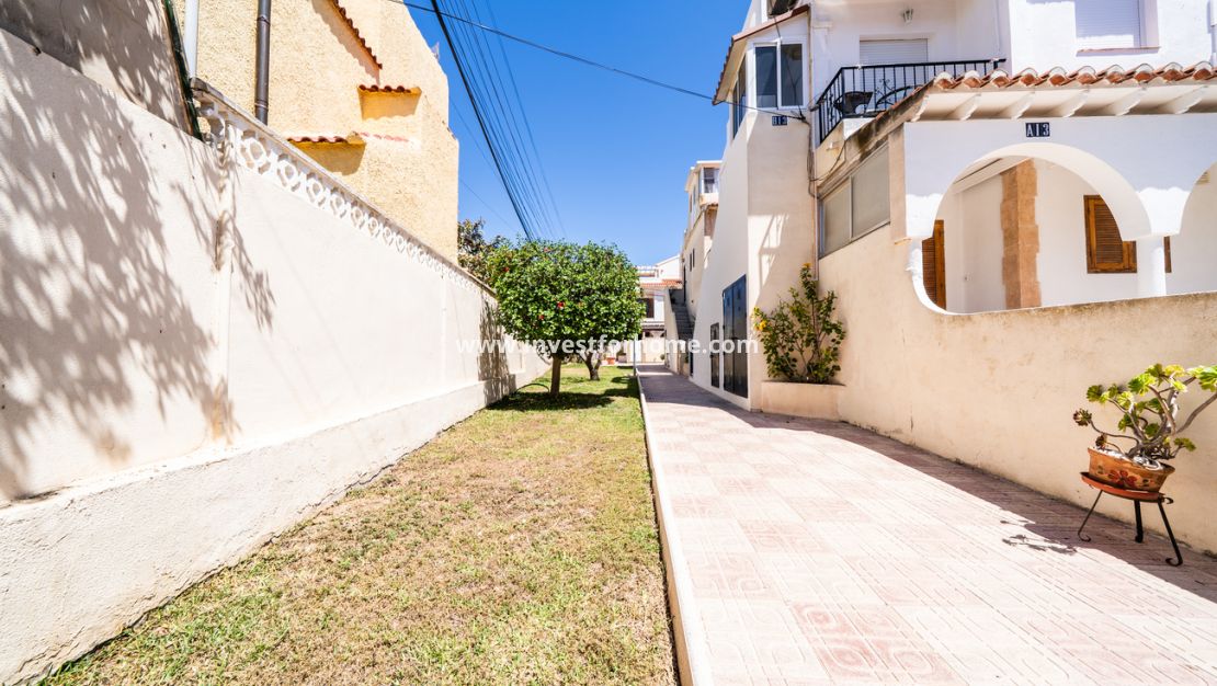 Reventa - Apartamento - Torrevieja - El Chaparral