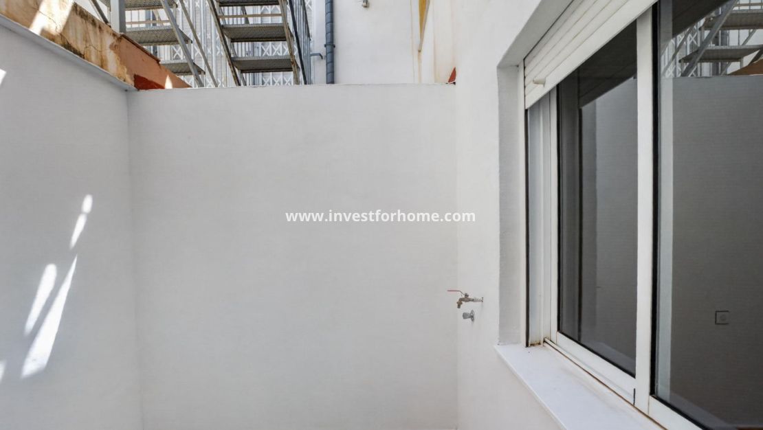 Reventa - Apartamento - Torrevieja - El Limonar