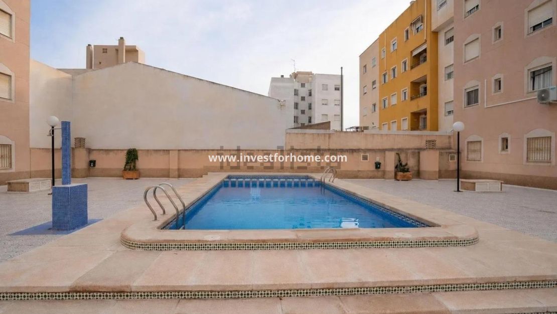 Reventa - Apartamento - Torrevieja - El Molino