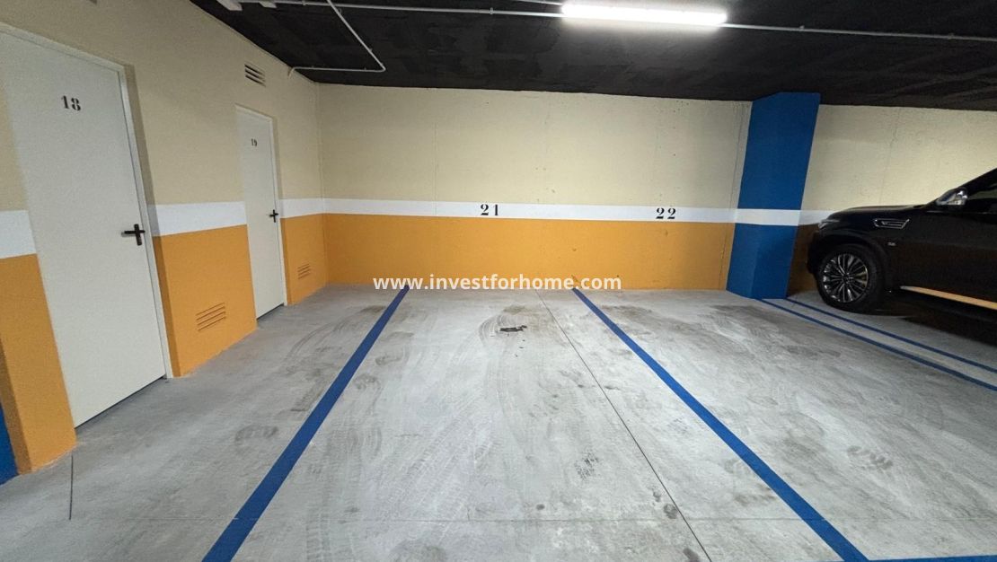 Reventa - Apartamento - Torrevieja - Estacion De Autobuses