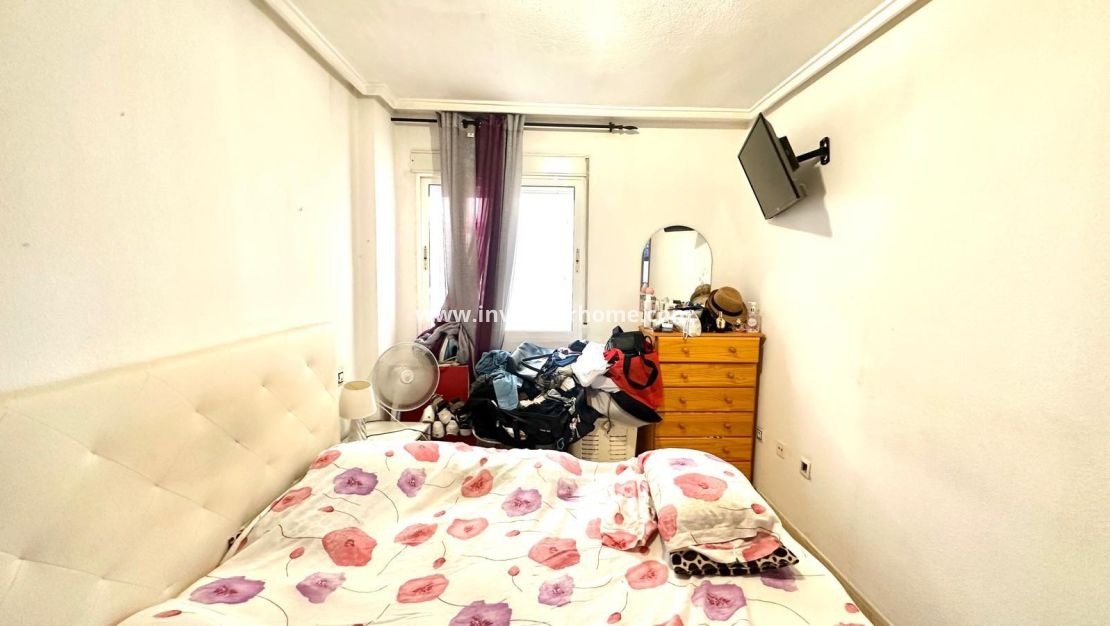 Reventa - Apartamento - Torrevieja - Estacion De Autobuses