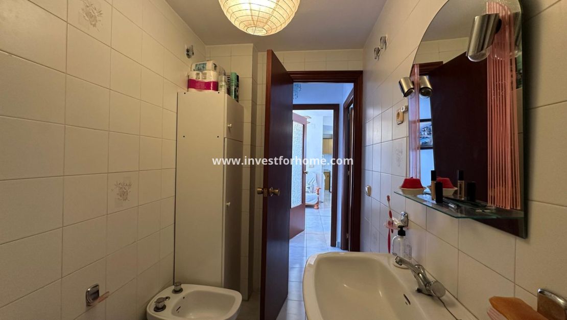 Reventa - Apartamento - Torrevieja - Estacion De Autobuses