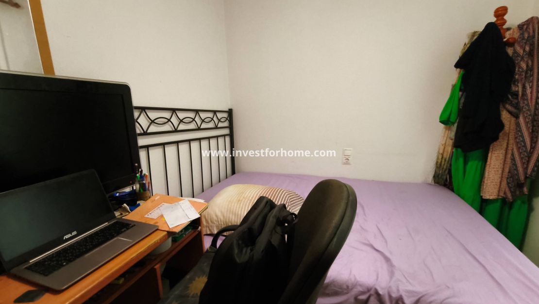 Reventa - Apartamento - Torrevieja - Estacion De Autobuses