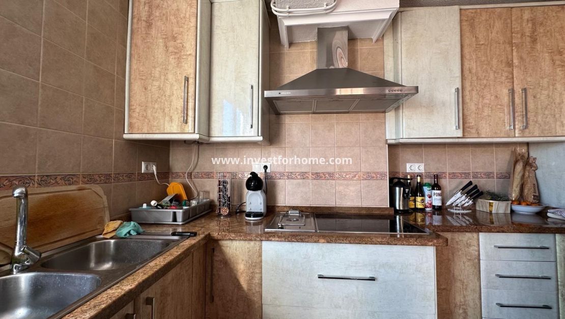 Reventa - Apartamento - Torrevieja - Estacion De Autobuses