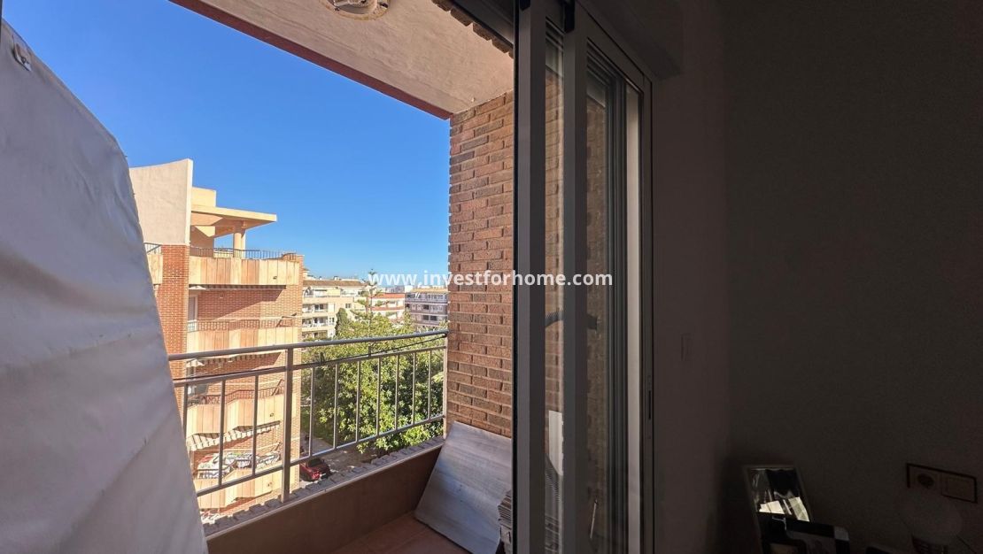 Reventa - Apartamento - Torrevieja - Estacion De Autobuses