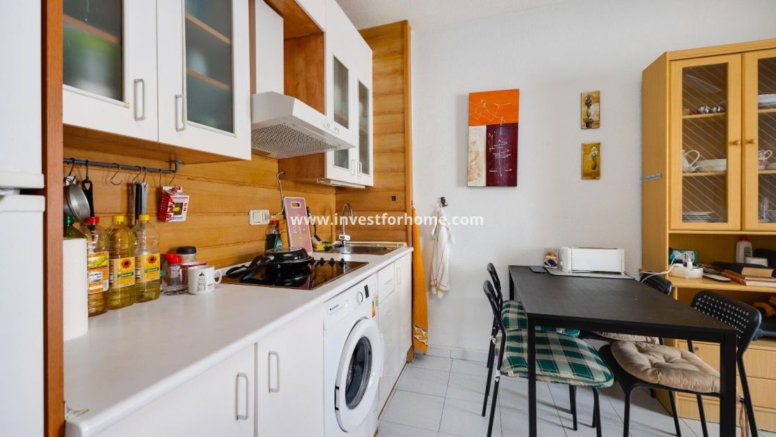 Reventa - Apartamento - Torrevieja - Estacion De Autobuses