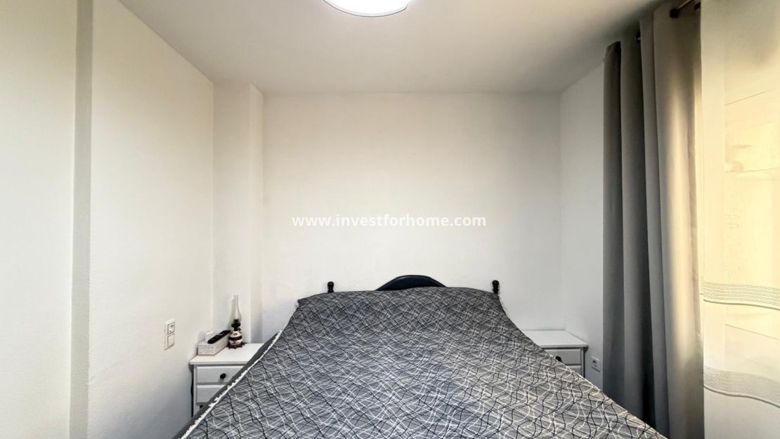 Reventa - Apartamento - Torrevieja - Estacion De Autobuses