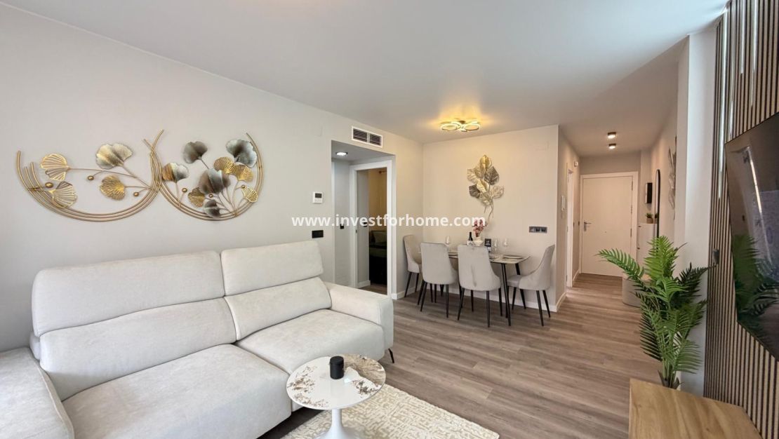 Reventa - Apartamento - Torrevieja - Estacion De Autobuses