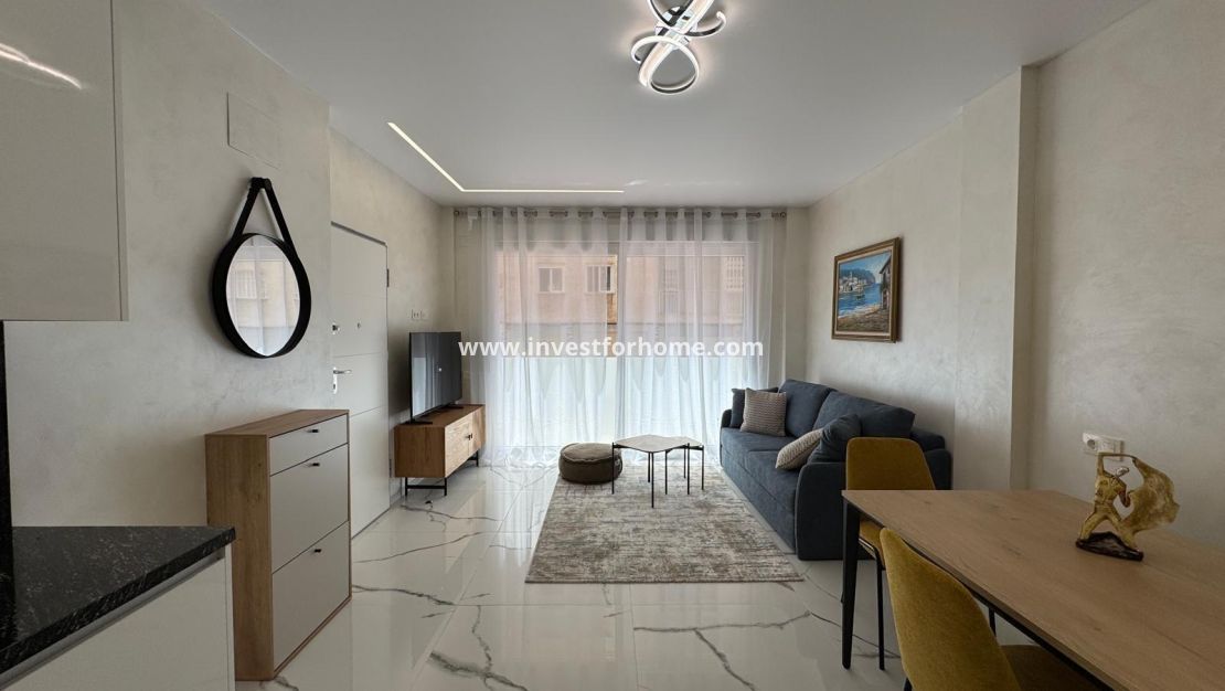 Reventa - Apartamento - Torrevieja - Estacion De Autobuses
