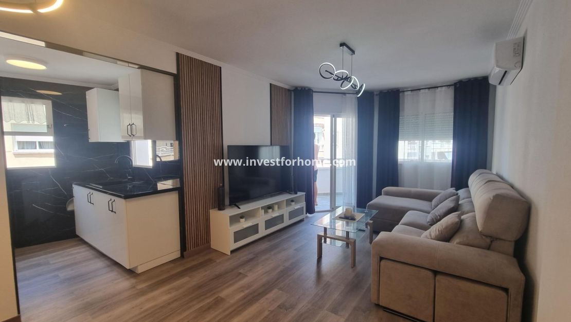 Reventa - Apartamento - Torrevieja - Estacion De Autobuses